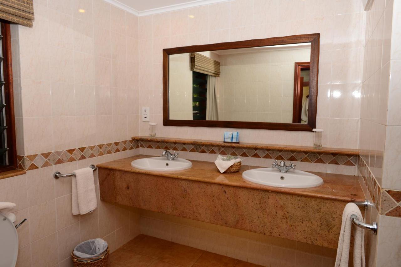 Kilaguni Serena Safari Lodge Tsavo