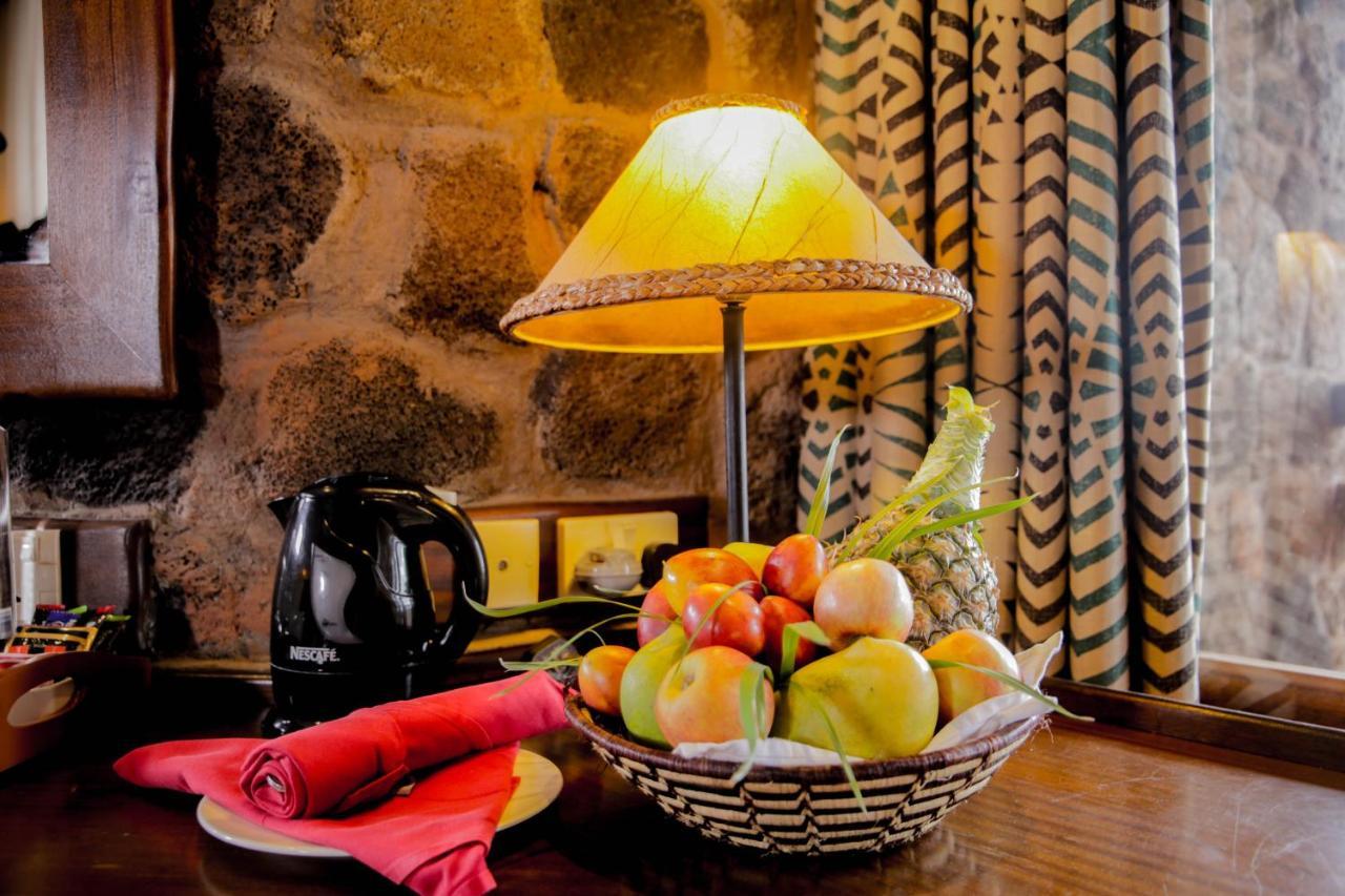 Kilaguni Serena Safari Lodge *