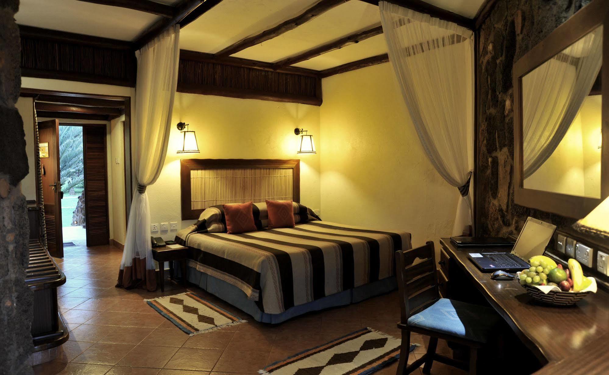 Lodge Kilaguni Serena Safari